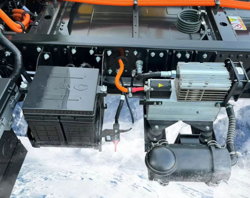 JAC ES9 Electric Refrigerated Truck 