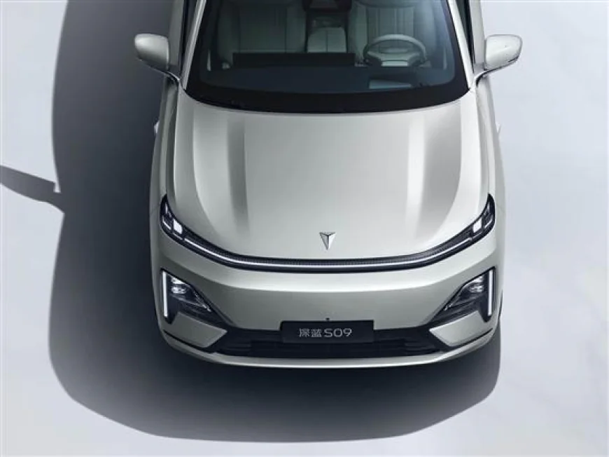 Deepal S09 Luxury SUV Debuts with Huawei Smart Cabin and Extended Range Tech