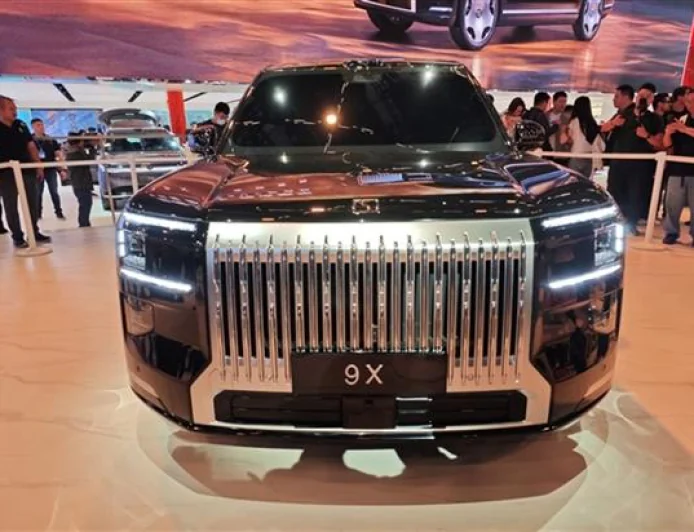 [Türkçe] ZEEKR 9X Amiral SUV Modeli, Thor Çipleri, 3 Saniyelik Hızlanma ve 380km Elektrikli Menzil ile Tanıtıldı